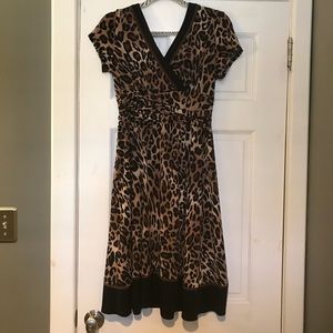 Leopard dress with fun swinging skirt size 10